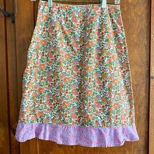 90s does 70s floral knee-length skirt